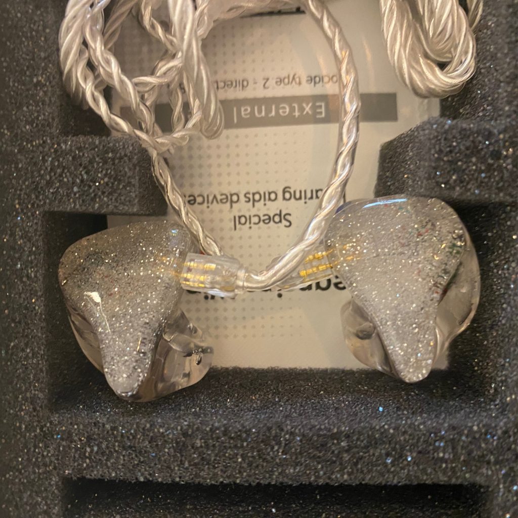 In-Ears blanc paillettes